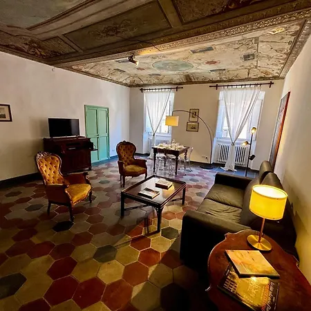 Apartment Atelier Ed Affreschi A Campo De Fiori *