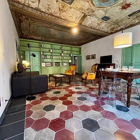 Atelier Ed Affreschi A Campo De Fiori * Rome
